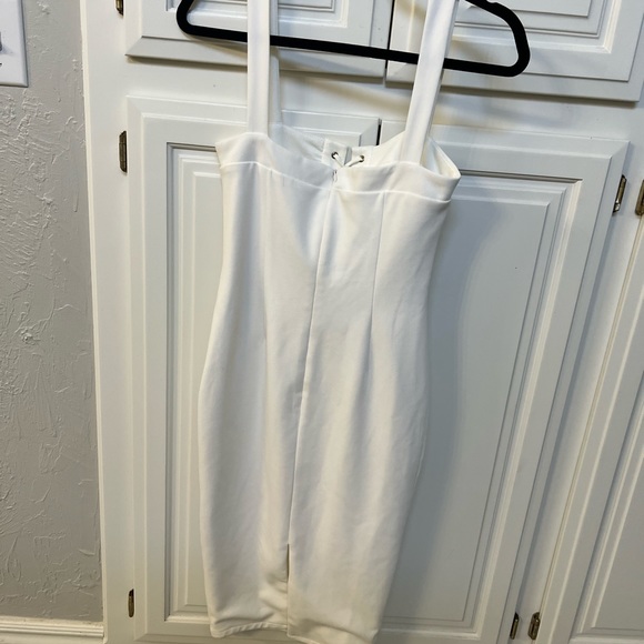 Misha Collection white lace up Lovisa Dress - Small - Picture 4 of 6